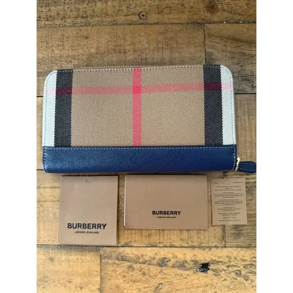 Burberry Wallet Womens Large Zip Around Dark Canvas Blue Check Leather Italy New - Picture 1 of 10